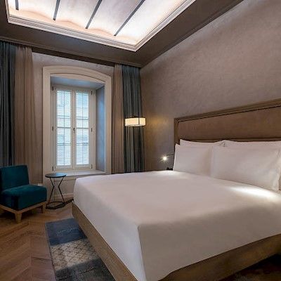 10 Karakoy 5*